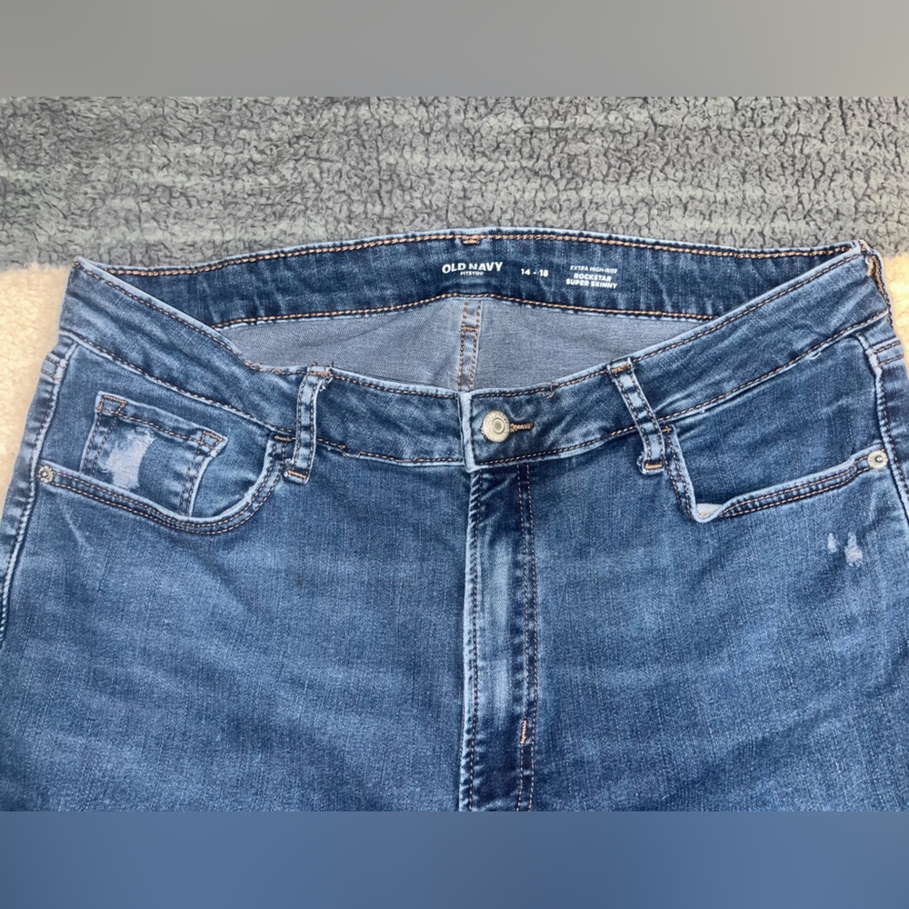 Women’s jeans